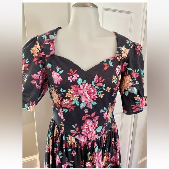Laura Ashley prairie Floral black Dress with Pink and green Accents puff sleeve - Picture 6 of 13